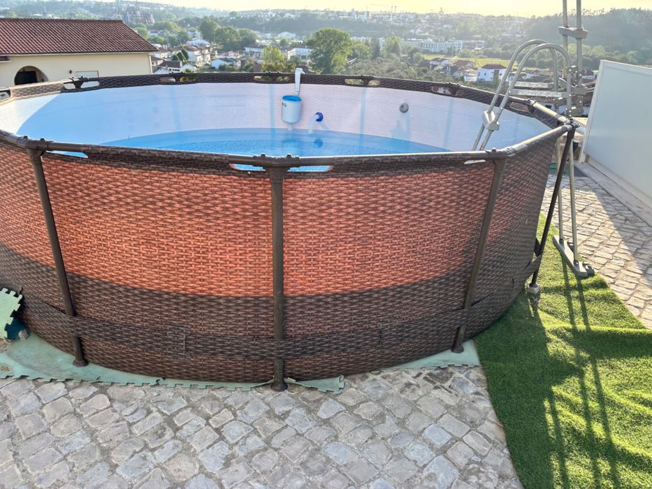 Piscina Bestway/Intex 3.66m diametro