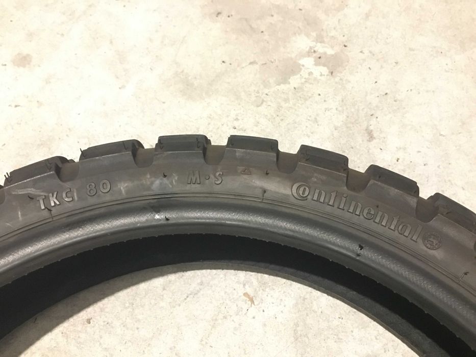Pneus Continental TCK 80 com 2000Km
