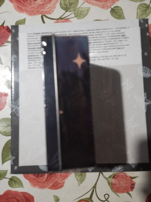 Карты таро новые в плёнке,в железной коробке.