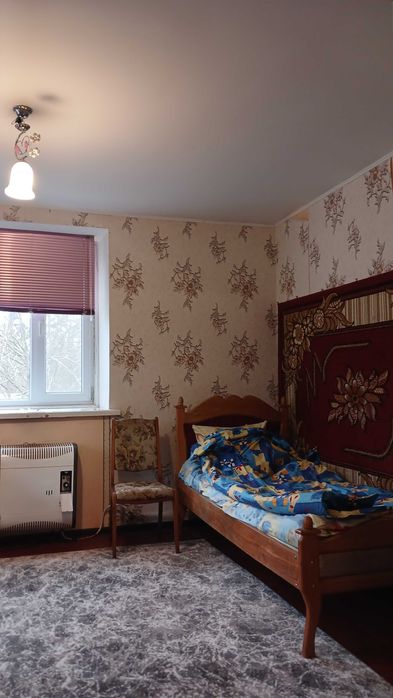 Продаж 1/2 будинку  в р-н Загребля(біля г-р-к”Хуторок”).