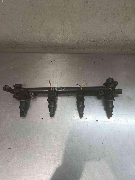 Rampa de injeção ROVER 400 Sedan (RT)