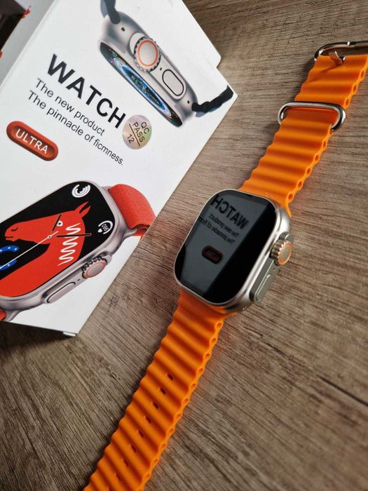 Smartwatch pomarańczowy
