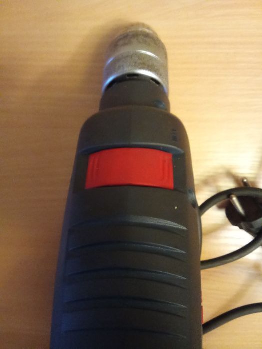 Ударная дрель Bosch gsb 13RE Professional.