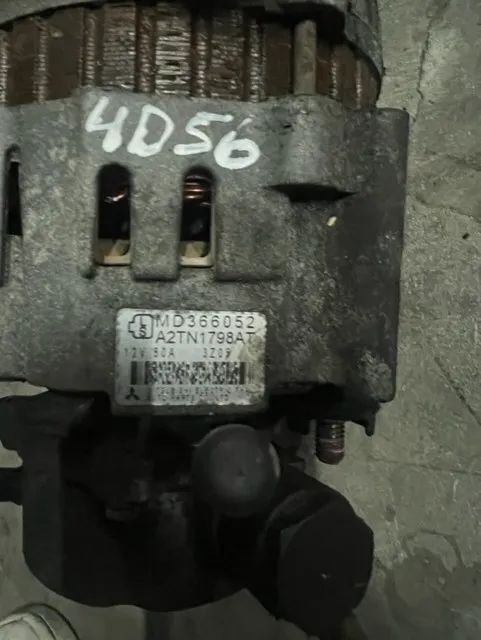 Alternador Mitsubishi L200 2.5  Ref: MD