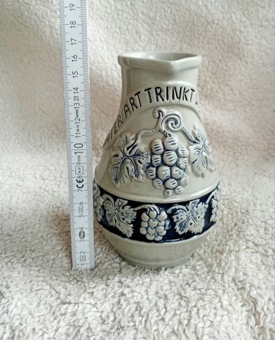Ceramiczny dzbanek na wino,Niemcy