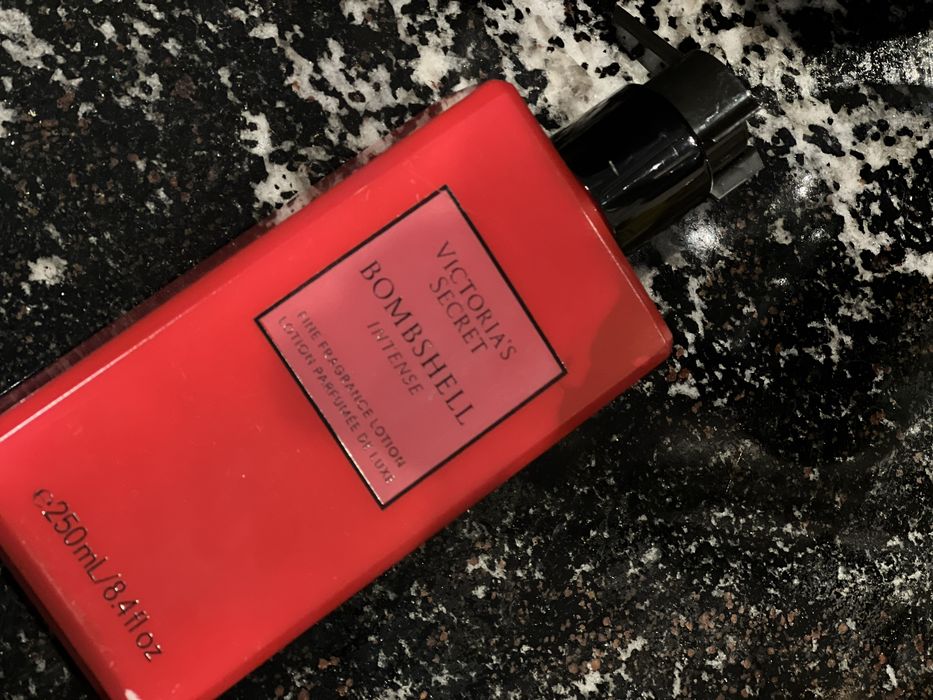 Krem balsam do ciała NOWY Victoria Secret Bombshell Intense
