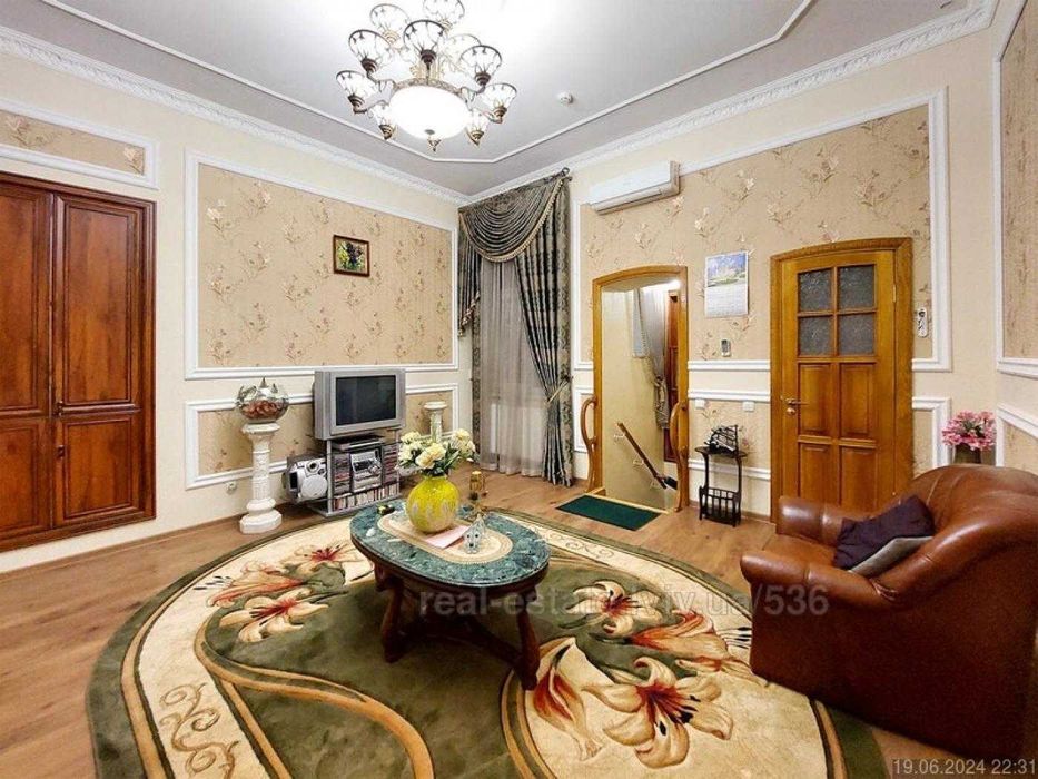 Продаж 3 кімнатної квартири, вулиця Грюнвальдська (бічна Коновальця)