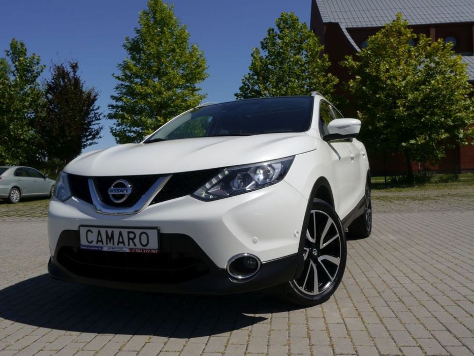 Nissan Qashqai Nissan Qashqai 1.5 DCI Panorama ,Kamera 360 ,Skóra, Hak