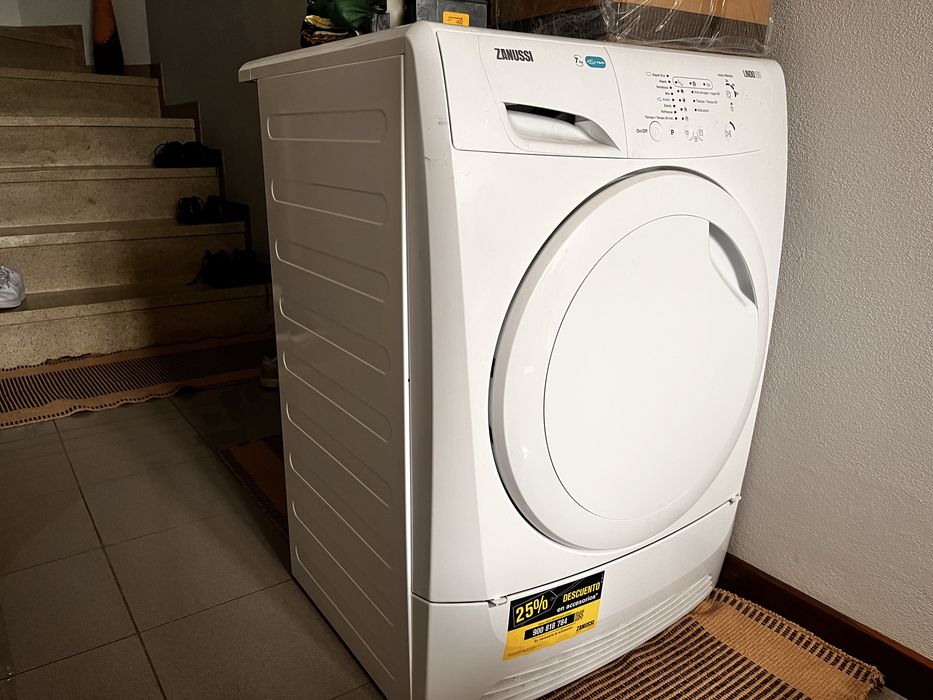 Máquina de secar roupa de condensação  7 kg