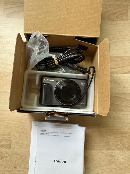 Canon Powershot SX720 HS