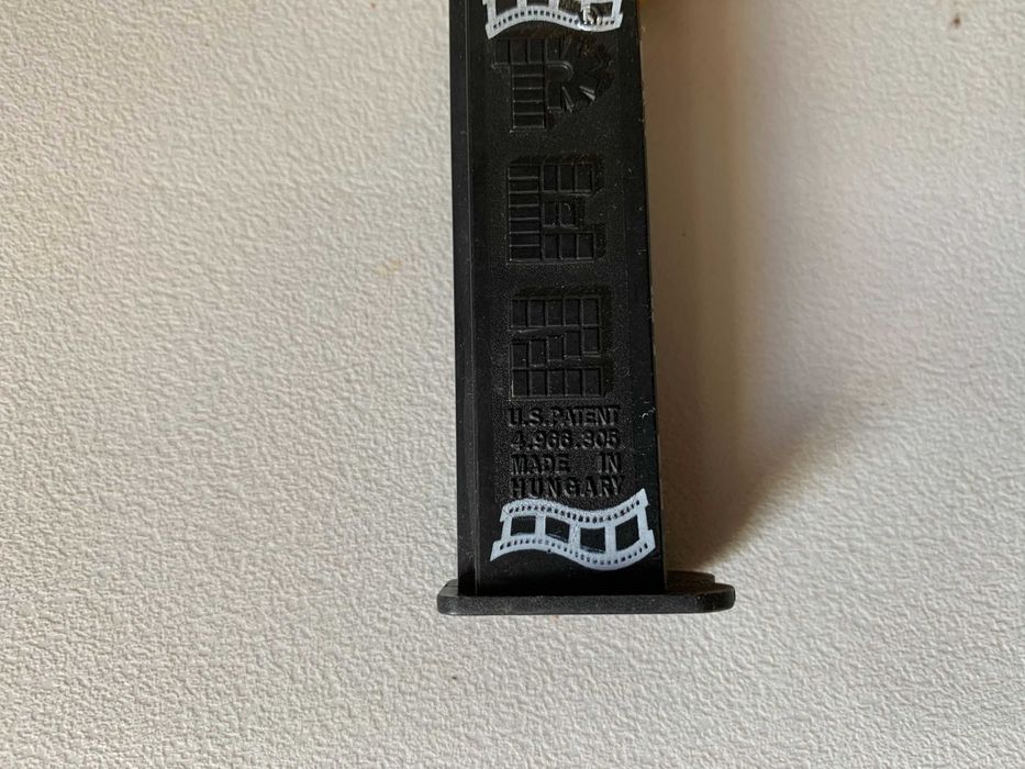 PEZ Dispenser - Daffy Duck (Looney Tunes)