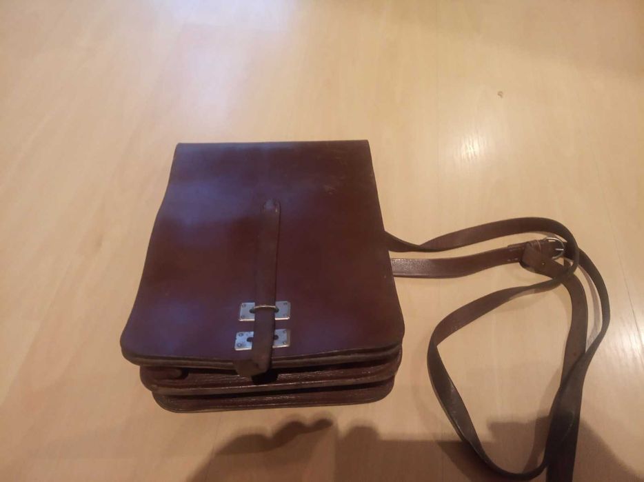 oryginalna wojskowa torba skórzane tzw raportówka z PRL