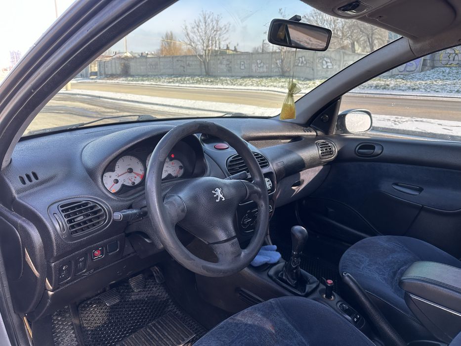 Peugeot 206 1.4 механика