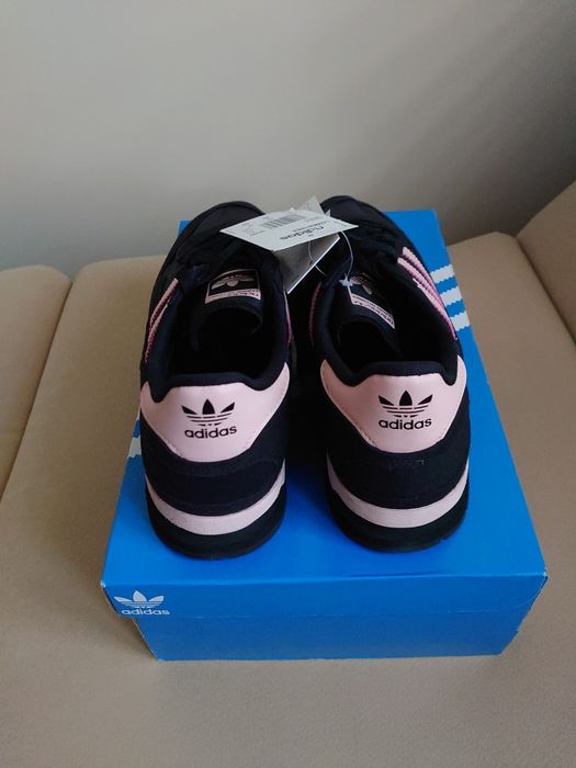 Adidas Lowertree