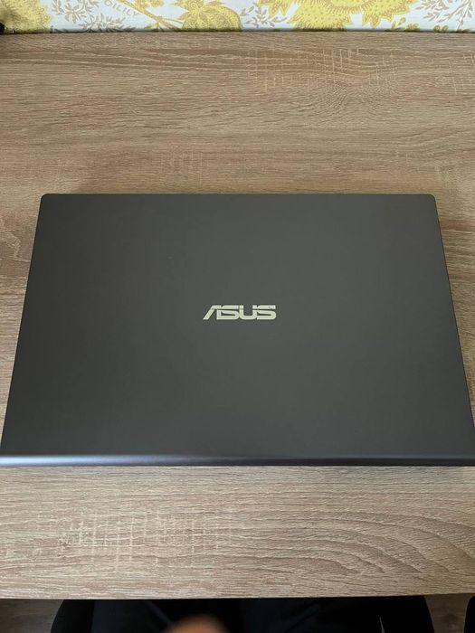 Продам ноутбук ASUS