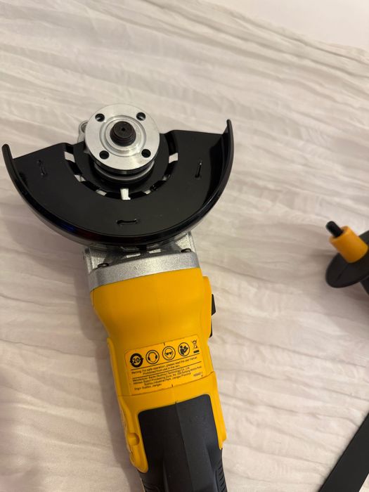 Szlifierka kątowa de walt