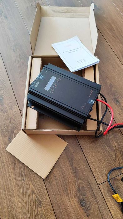 Інвертор  PHANTOM UPS-0512