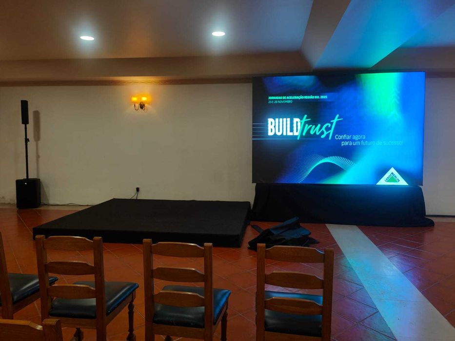 Aluguer Ecrã Led / LedWall / TVs / Palco