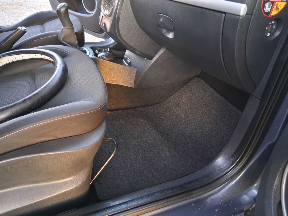 Renault clio c/ 140.623 Km de Maio 2010