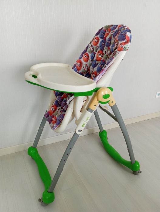 Стільчик для годування