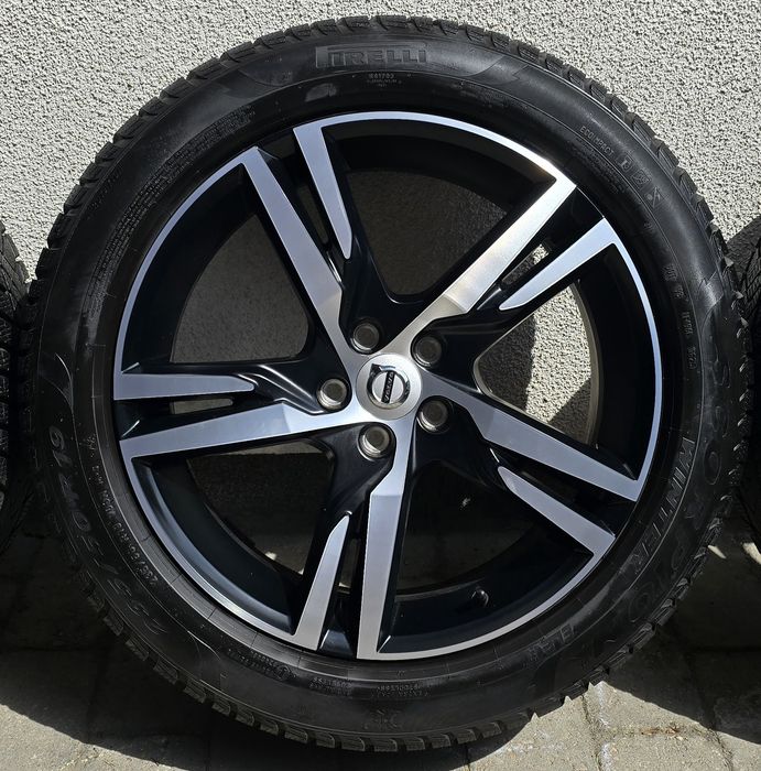 Koła felgi Volvo XC60II 7.5Jx19 rok 2025 super stan