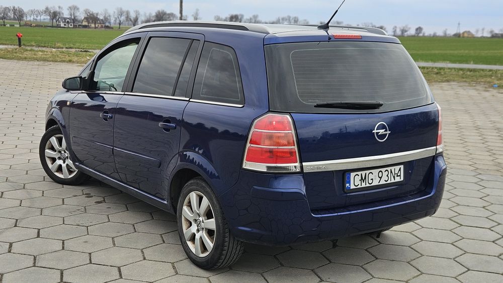 Opel Zafira B 1.8 benz 7osob Tempomat