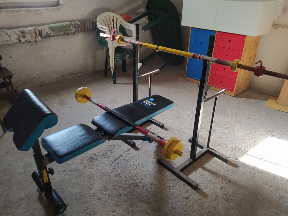 Zestaw do ćwiczeń, ławeczka, obciążenie, gryfy