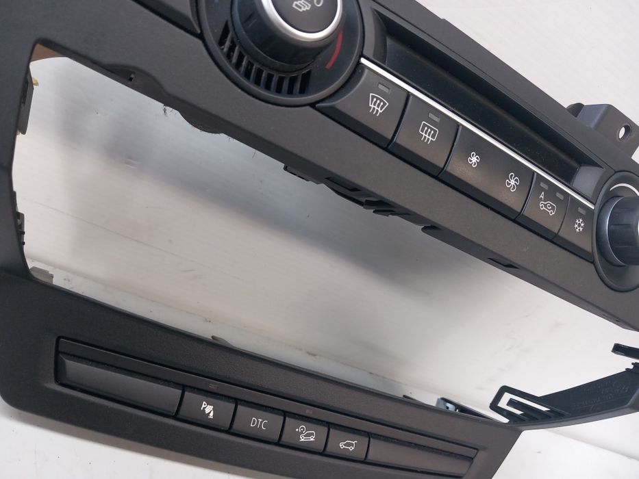 Moldura central comando sofagem AC BMW X5