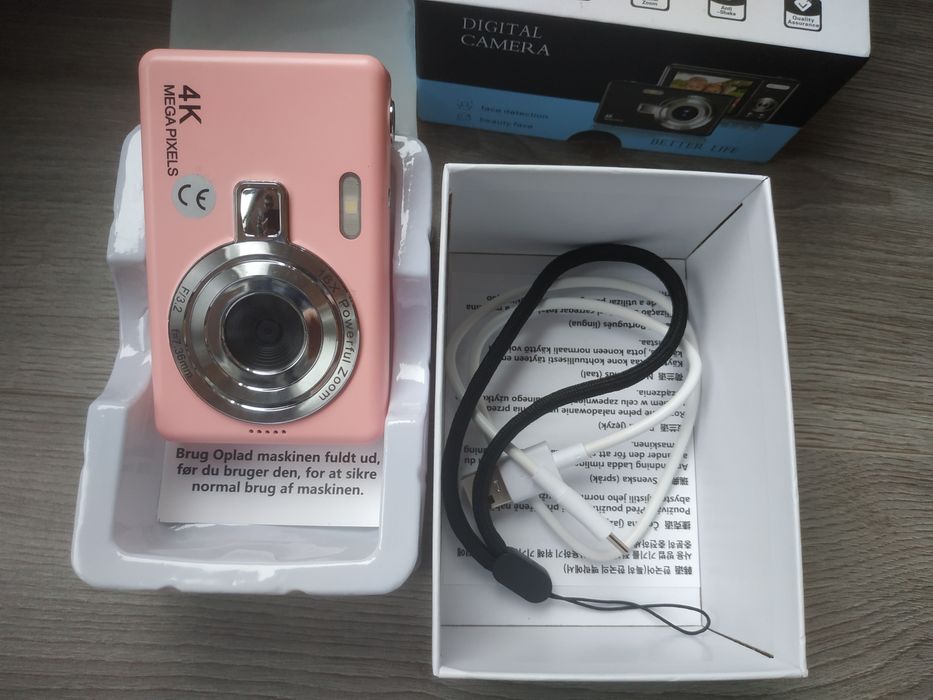 Цифровий фотоапарат 4К