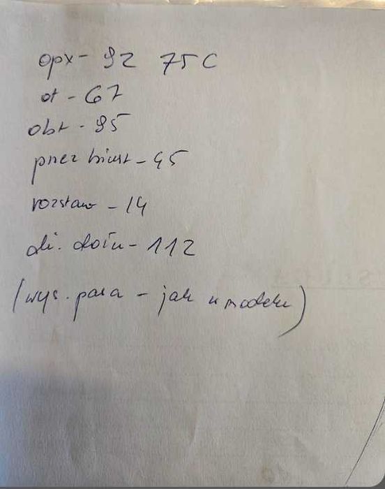 Suknia ślubna z kokrdą i halką