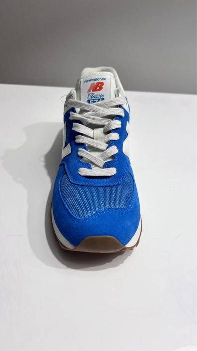 New Balance 574 Classic Tam 43