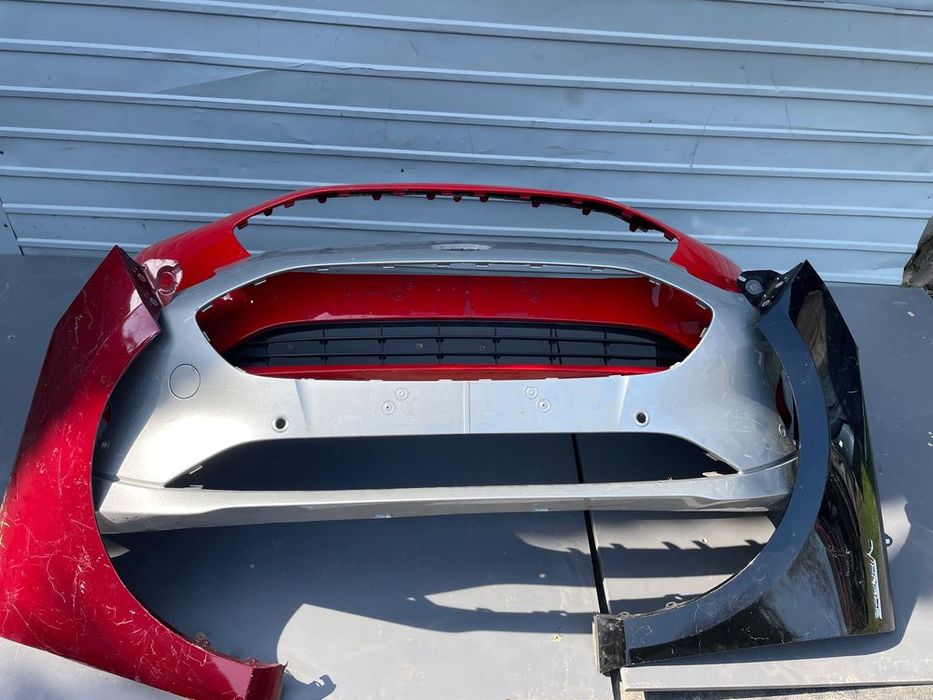 błotnik błotniki ford fiesta mk8 lewy prawy zderzak lampy oryginalny