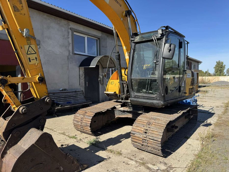 Гусеничний екскаватор JCB JS130LC, 2017