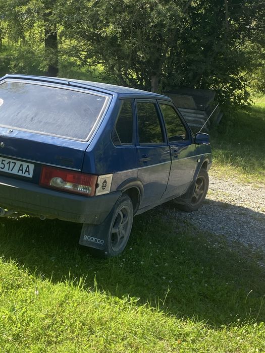 Продам ваз 2109.