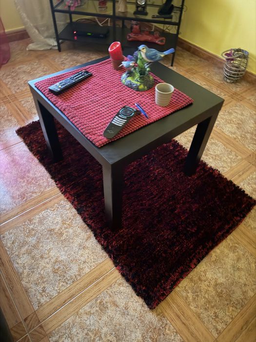 Mesa de centro quadrada
