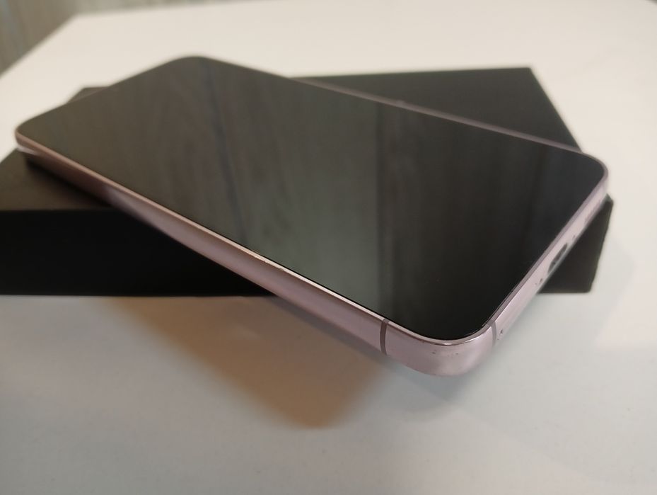 Samsung Galaxy S23,idealny stan,bez rys komplet