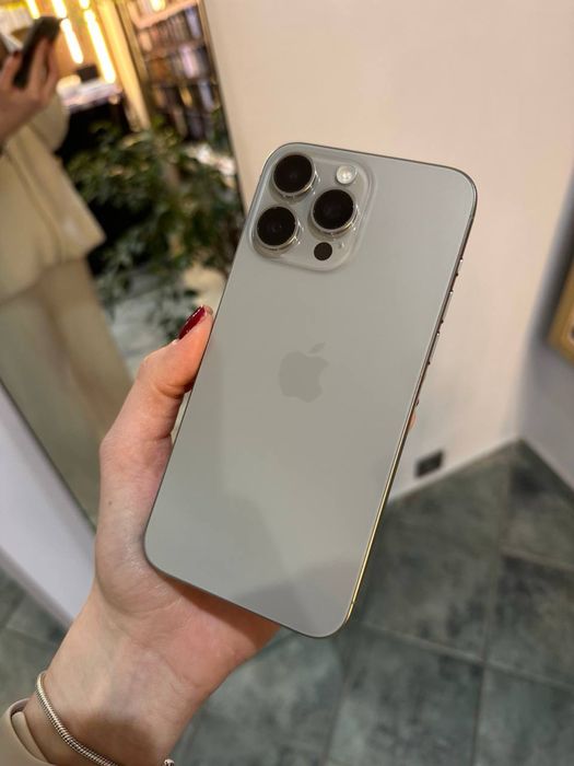 iPhone 15 Pro Max 256GB