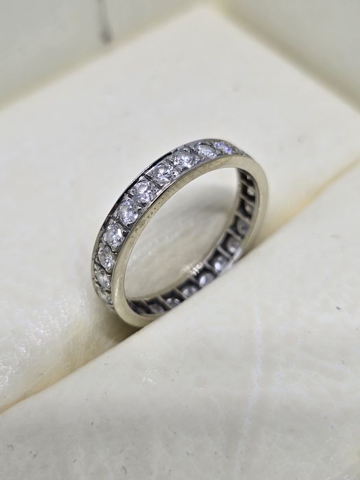 Золотое кольцо с бриллиантами 1,01 ct