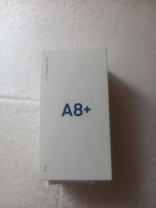 Продам телефон Samsung A8 plus 2018
