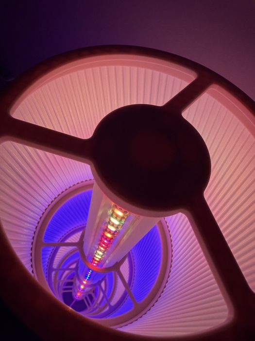 Lampka podłogowa RGB
