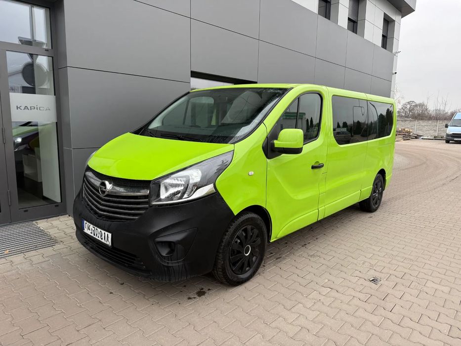 Opel Vivaro 9-osobowy Długa  wersja LONG klima na tył! ZAMIANA