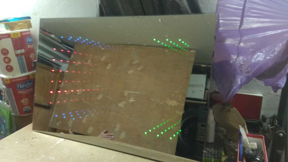 Lustro podświetlane