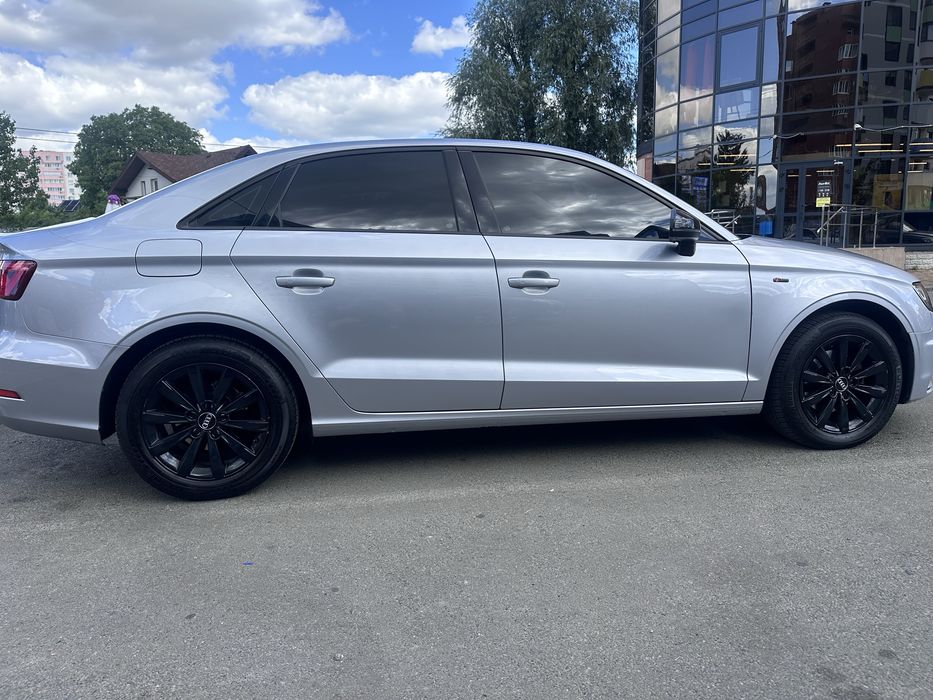 Продам Audi a 3 s line Європа