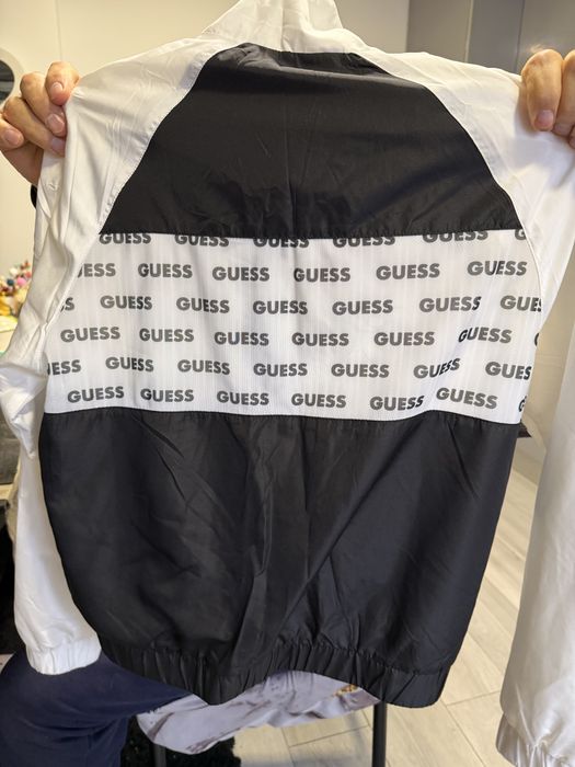 Casaco guess novo com etiqueta