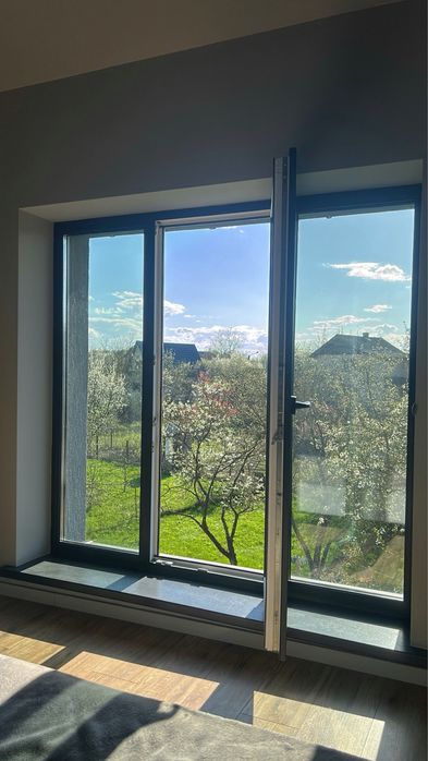 Будинок з ремонтом і меблями