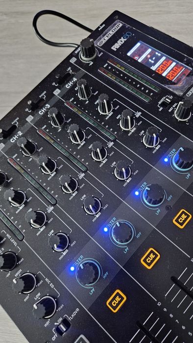 Reloop RMX-60 – 4-kanałowy mikser DJ, zadbany, pierwszy właściciel BDB
