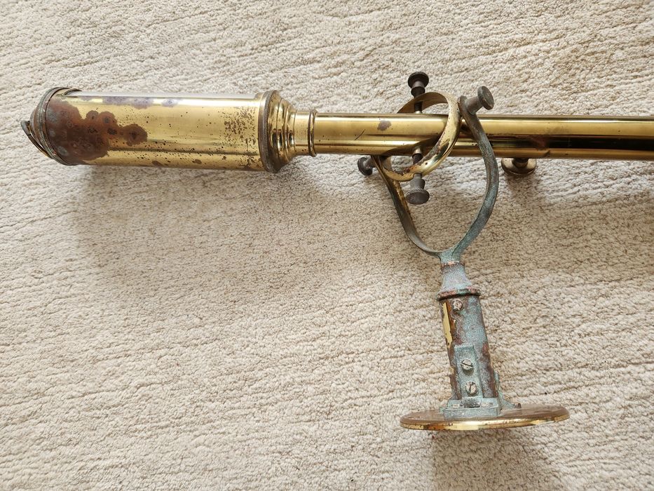 Barómetro de navio vintage