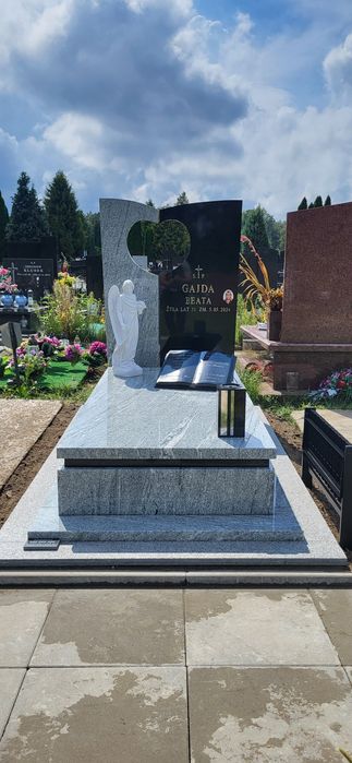 Nagrobki granitowe - liternictwo. WOJ-KAM