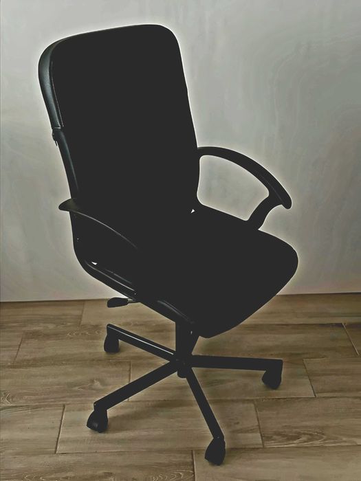 Кресло поворотное  RENBERGET  IKEA