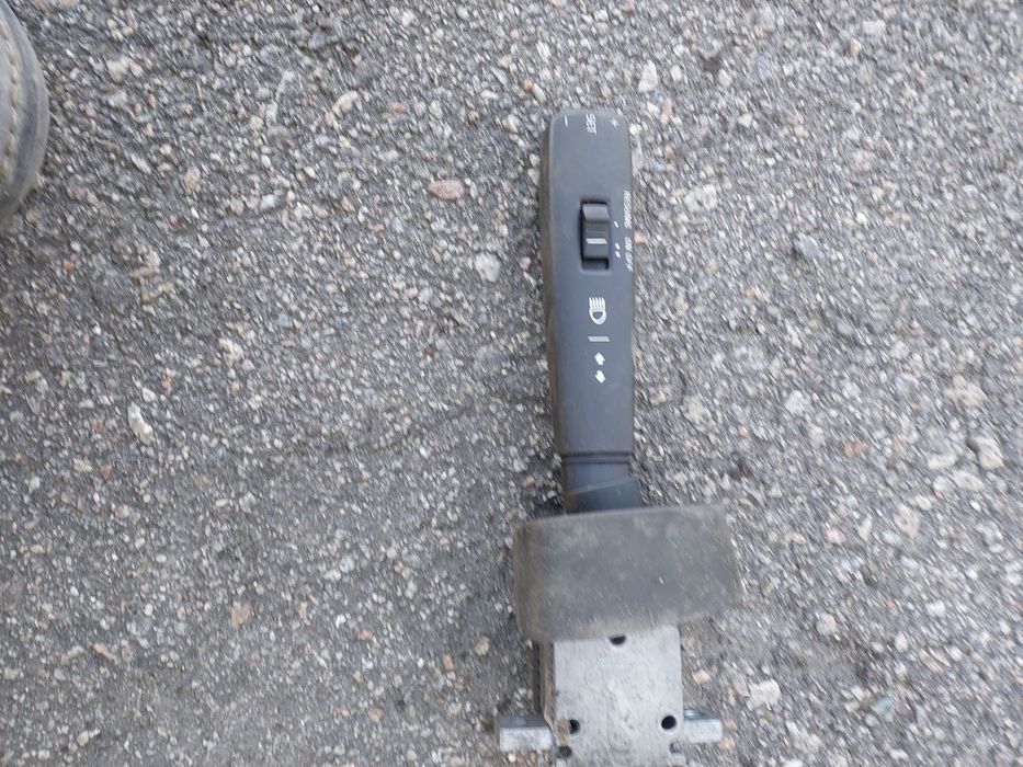 Перемикачі  підрульові  Volvo 20797836/3944081